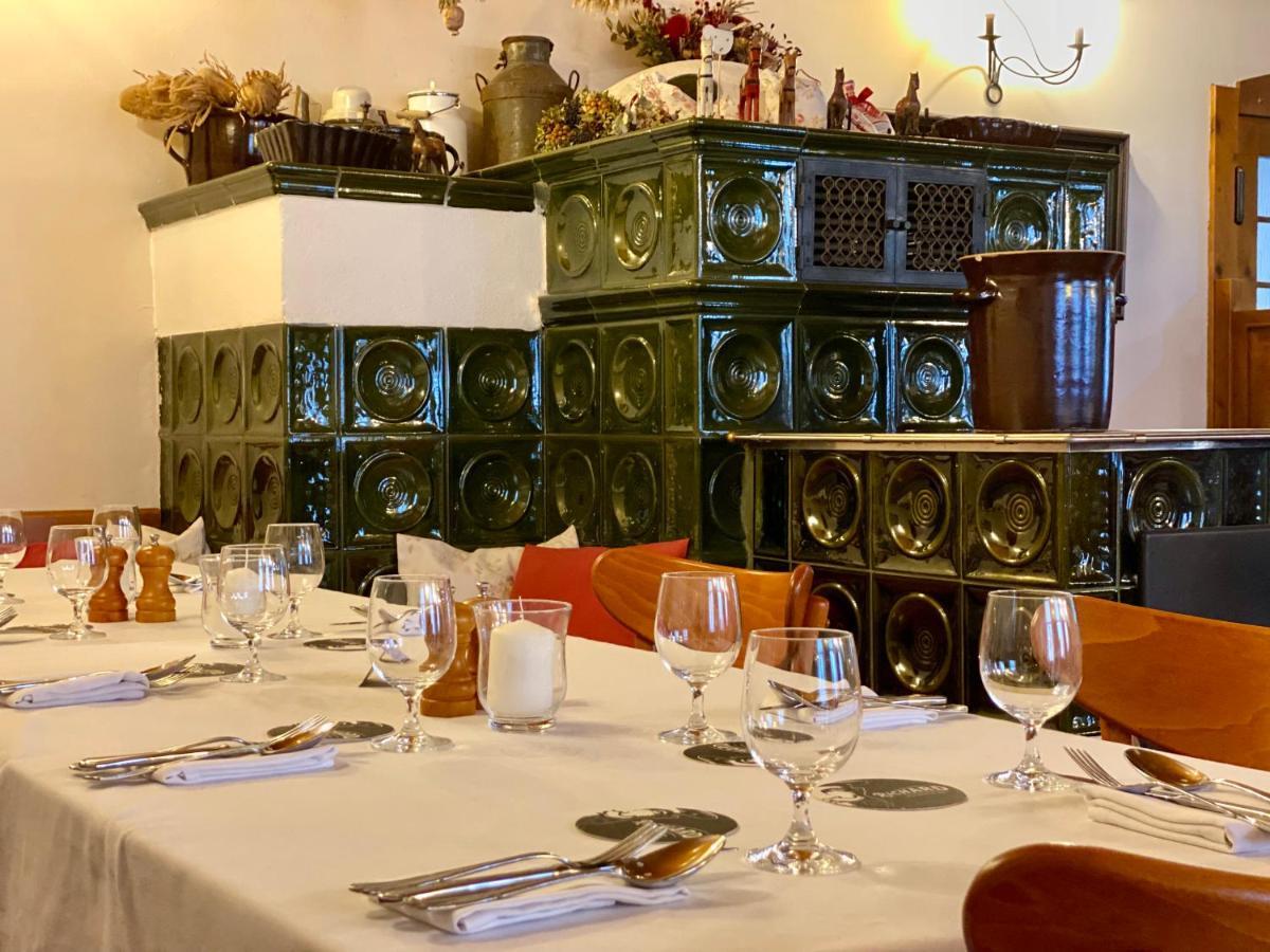 Hotel Leopold Račín מראה חיצוני תמונה